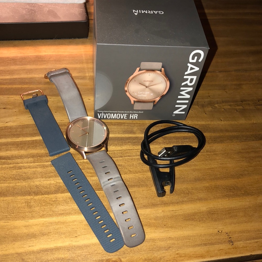 Garmin Premium Vivomove HR Smartwatch